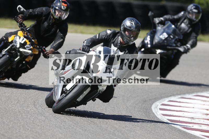 Archiv-2025/48 25.08.2025 Cornu Master School ADR/gruen-vert/17